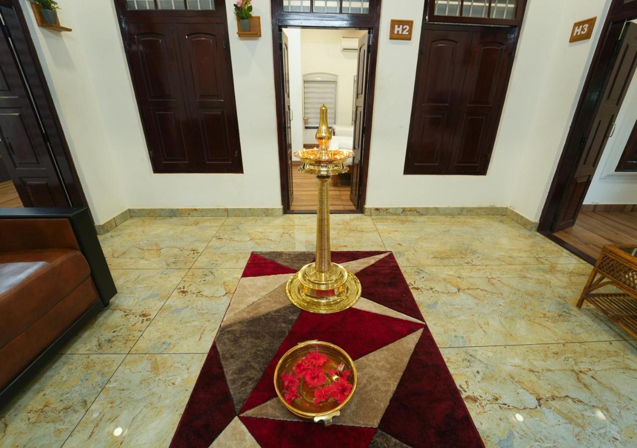 Pop Tavern Kovalam Beach Villa By Voye Homes Luaran gambar