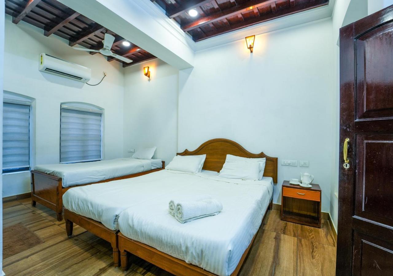 Pop Tavern Kovalam Beach Villa By Voye Homes Luaran gambar