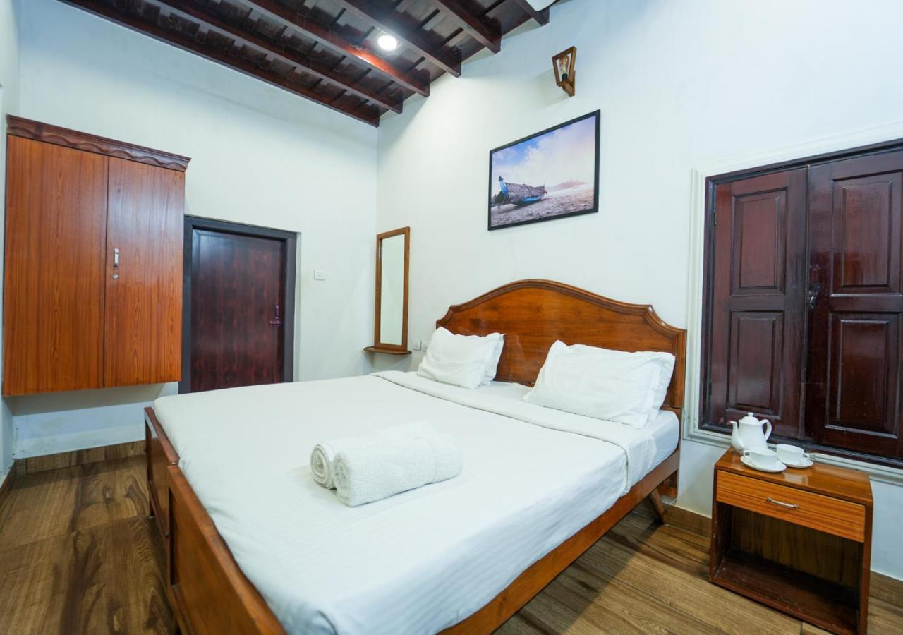 Pop Tavern Kovalam Beach Villa By Voye Homes Luaran gambar