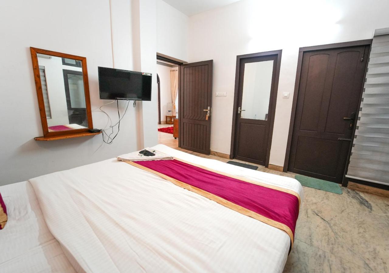 Pop Tavern Kovalam Beach Villa By Voye Homes Luaran gambar